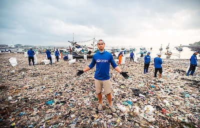 Main image linking to post titles: 5 Minutes With the Founder of 4ocean