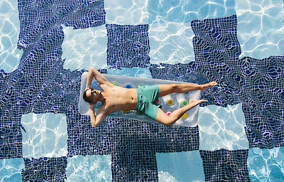 Main image linking to post titles: 6 Easy Ways to Save on Summer Travel